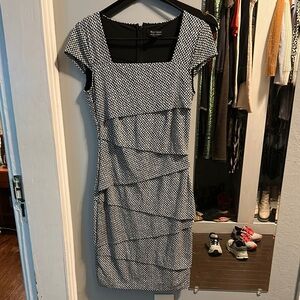 White House Black Market Dress size 4